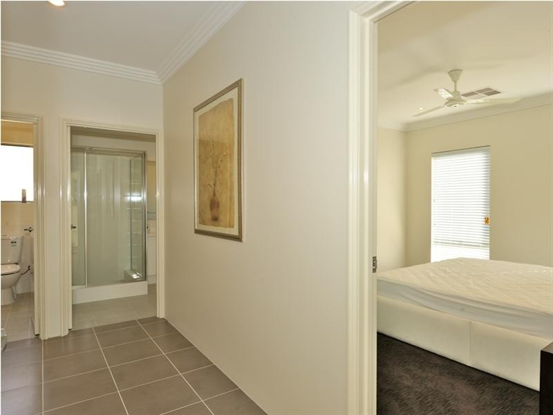 82 Alexis Cir, Wannanup WA 6210