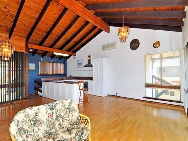 11 Pepper Street, Falcon WA 6210