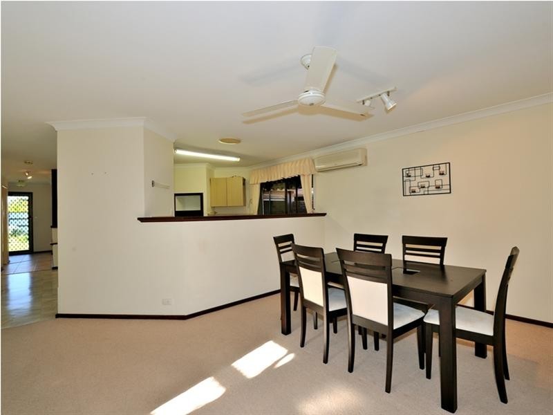 1/12 Rocklea Place, Silver Sands WA 6210