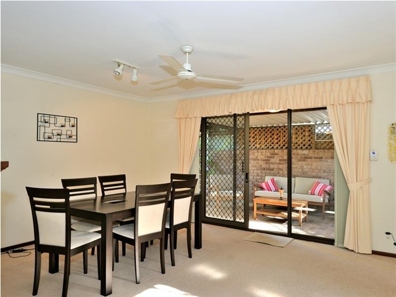 1/12 Rocklea Place, Silver Sands WA 6210