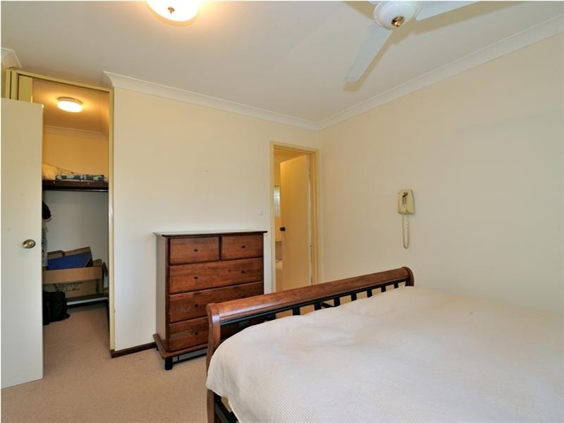 1/12 Rocklea Place, Silver Sands WA 6210