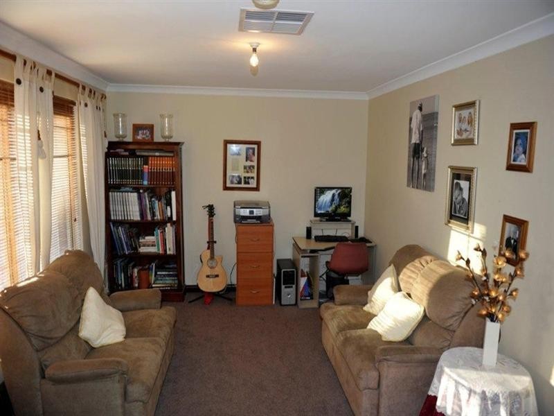 35 Gregory Road, Dawesville WA 6211