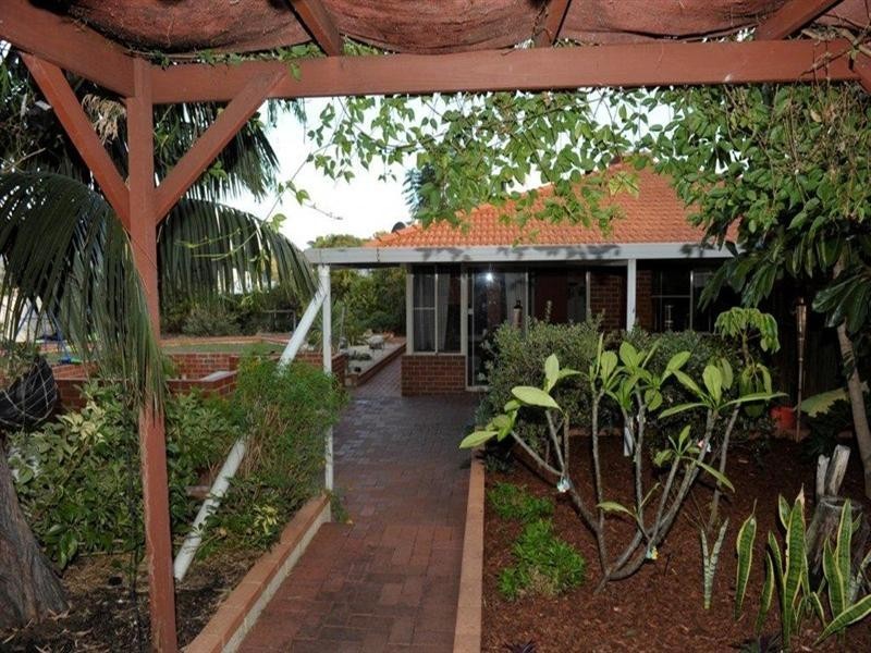 35 Gregory Road, Dawesville WA 6211