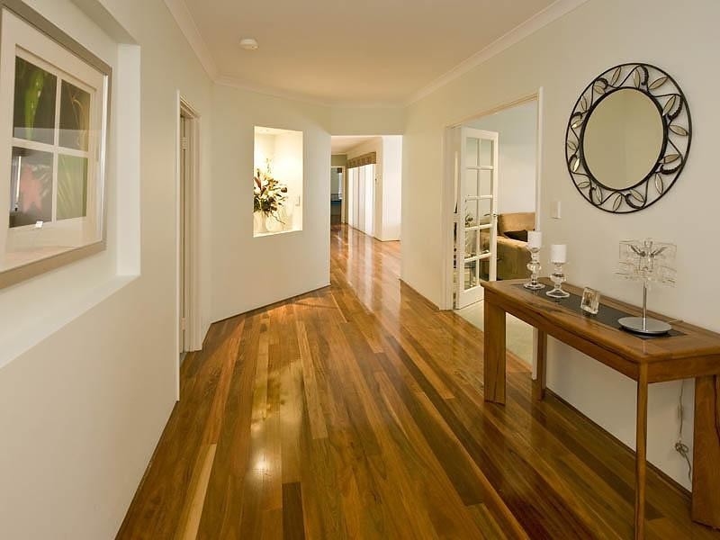 16 Poinsettia Green, Halls Head WA 6210