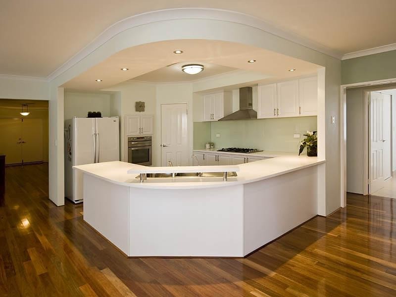 16 Poinsettia Green, Halls Head WA 6210