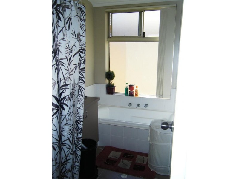 4 Menna Brace, Greenfields WA 6210