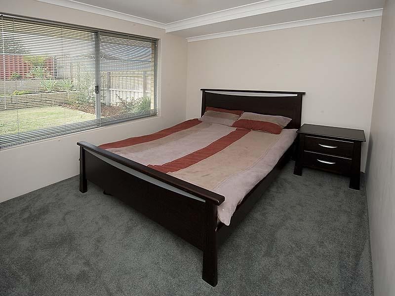 15 Scarab Court, Halls Head WA 6210