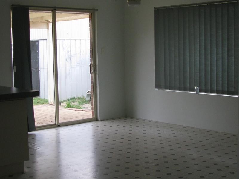 3A Ensay Place, Dudley Park WA 6210