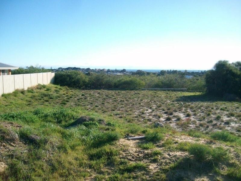 11 Mundaring Crescent, Dawesville WA 6211