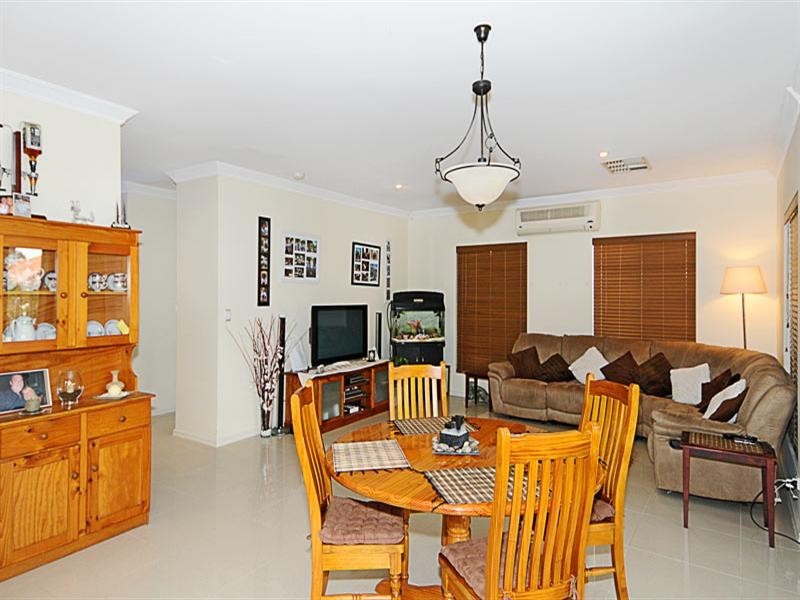 44 Heyerdahl Way, Dudley Park WA 6210