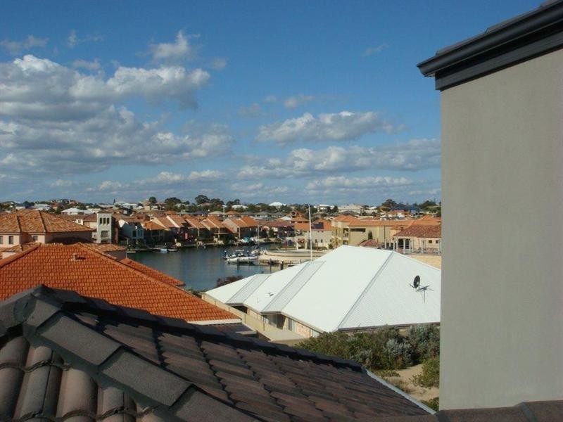 125 Westview Parade, Wannanup WA 6210