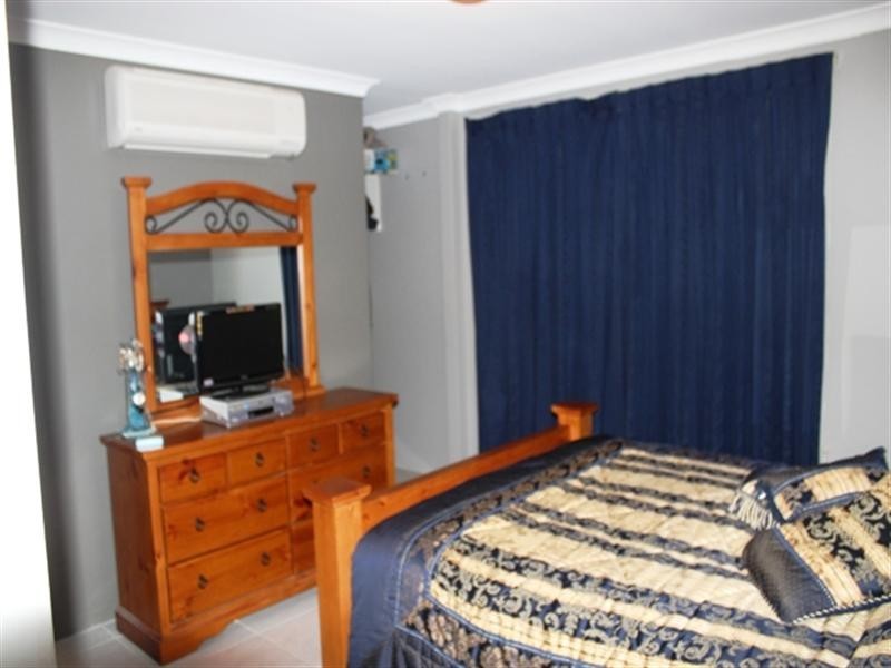 52 HYDEN Loop, Dawesville WA 6211