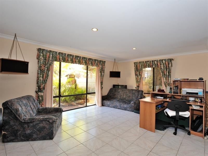 61 Mahogany Drive, Halls Head WA 6210