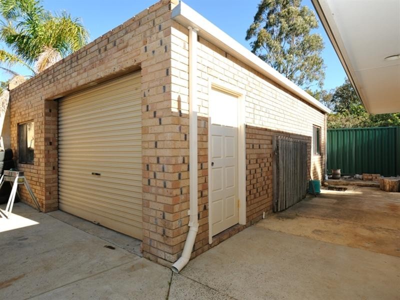 61 Mahogany Drive, Halls Head WA 6210