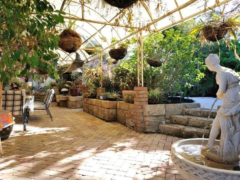 61 Mahogany Drive, Halls Head WA 6210