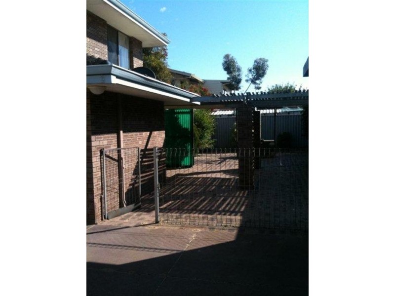 56 Queen Parade, Wannanup WA 6210