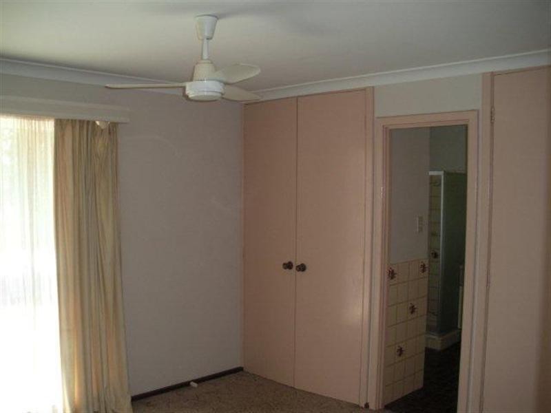 56 Queen Parade, Wannanup WA 6210