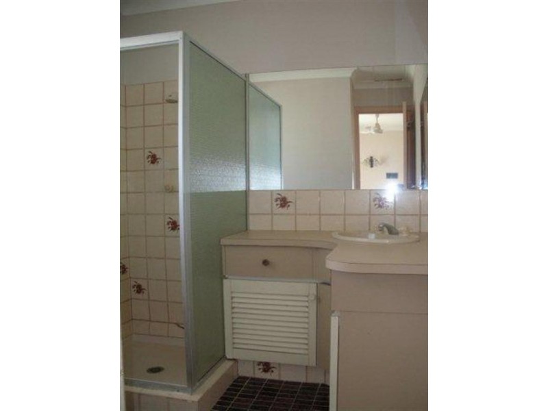 56 Queen Parade, Wannanup WA 6210