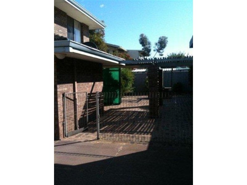 56 Queen Parade, Wannanup WA 6210