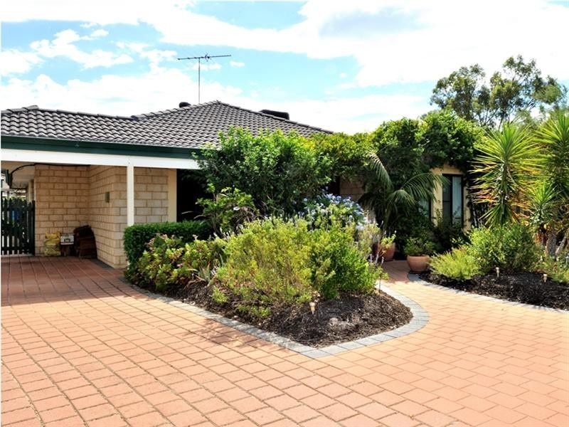 7 Fir Court, Greenfields WA 6210