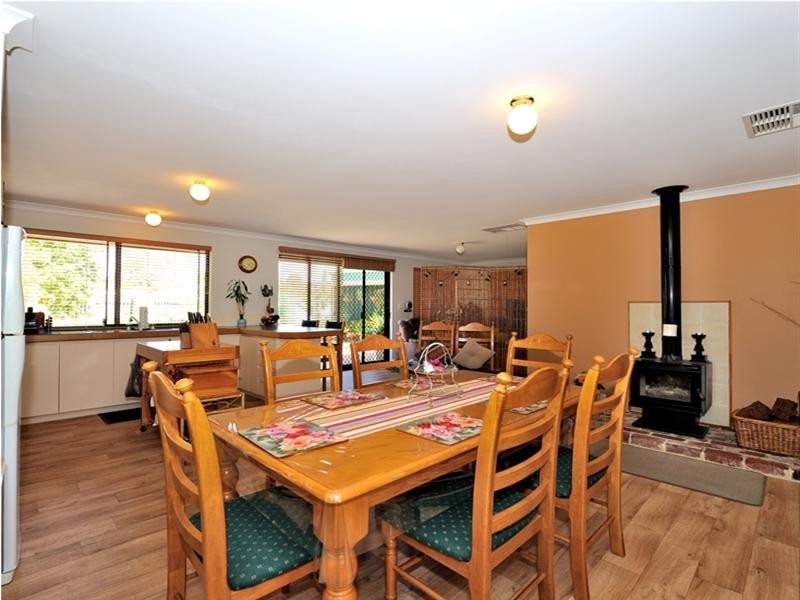 7 Fir Court, Greenfields WA 6210