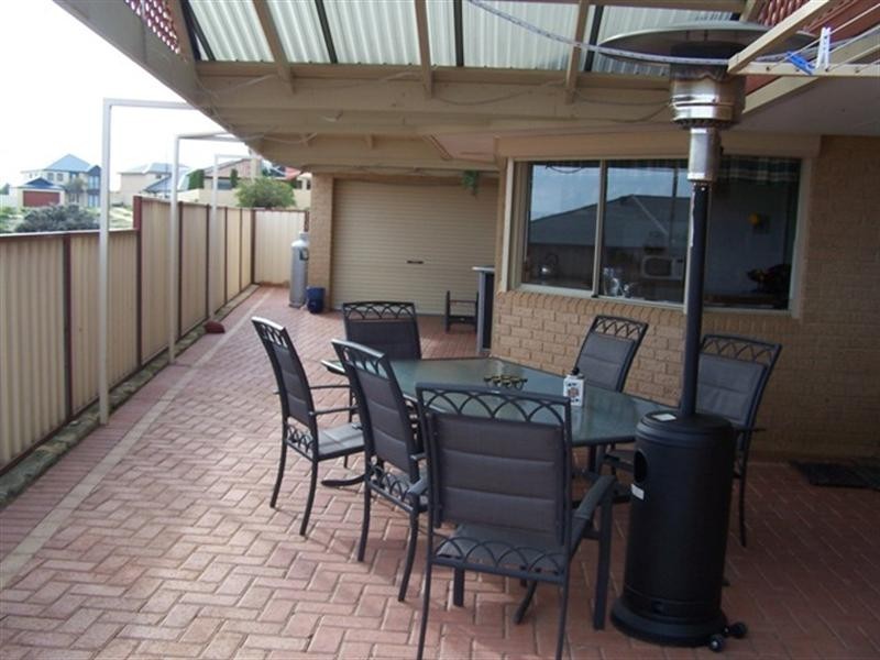 6 Australis Circle, Wannanup WA 6210