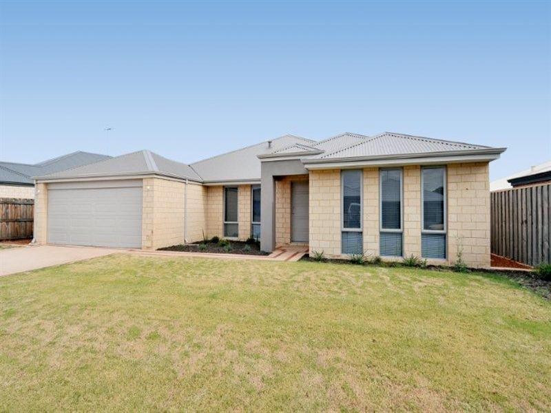 32 Carissa Turn, Halls Head WA 6210