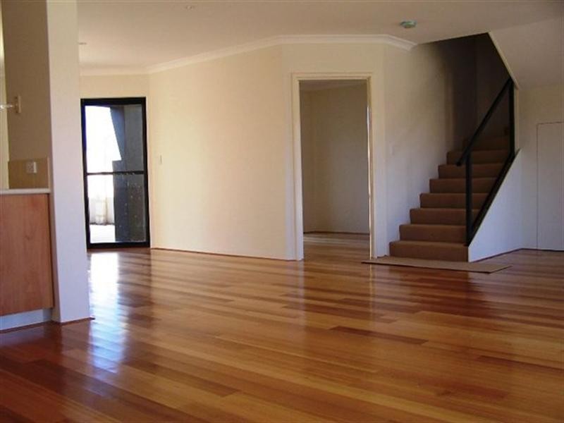 32 Westview Parade, Wannanup WA 6210