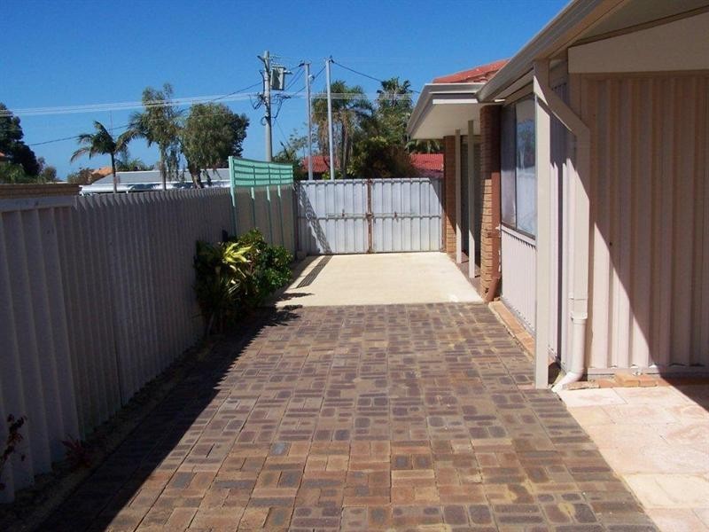 8 Linley Street, Wannanup WA 6210