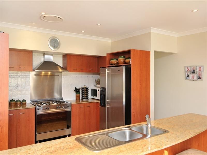 20 Cordia Way, Halls Head WA 6210