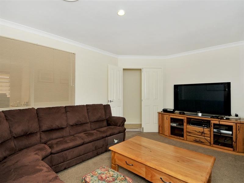 20 Cordia Way, Halls Head WA 6210