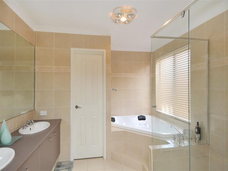 20 Cordia Way, Halls Head WA 6210