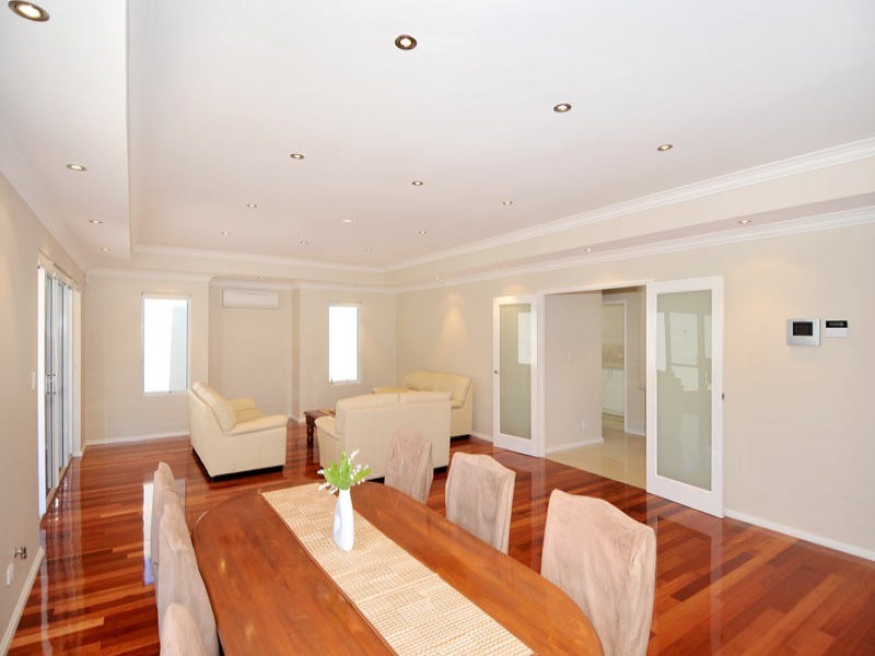 8 Southport Boulevard, Dawesville WA 6211