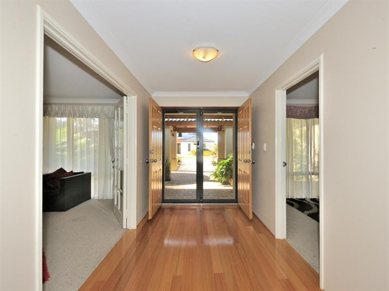 3 Dias Pass, Dudley Park WA 6210