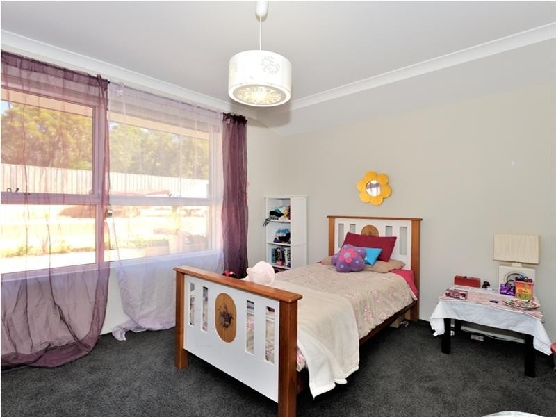 5 Maywood Way, Wannanup WA 6210