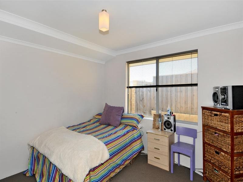 37 Karon Vista, Halls Head WA 6210