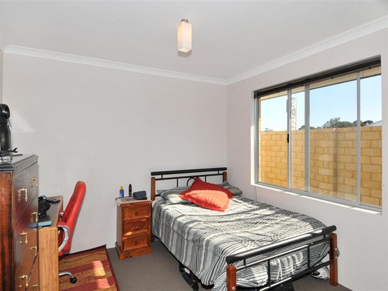 37 Karon Vista, Halls Head WA 6210