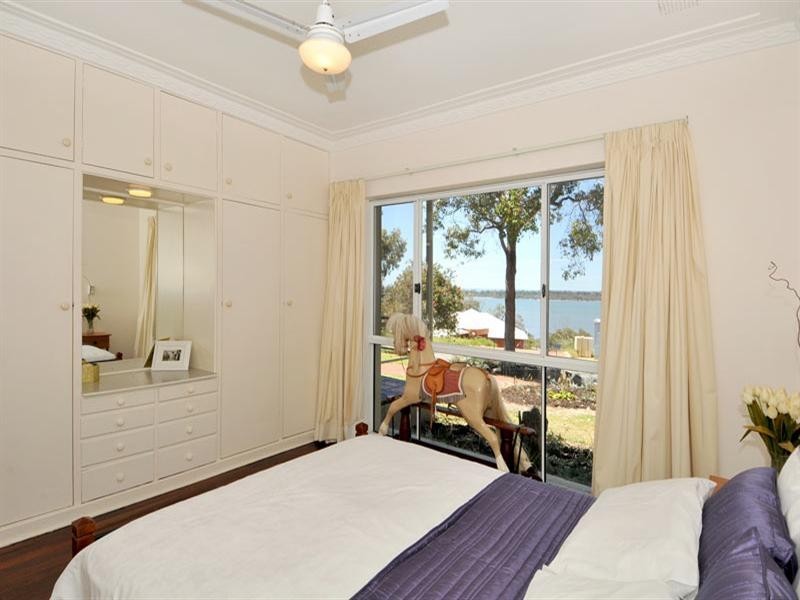 59 Estuary View Road, Dawesville WA 6211