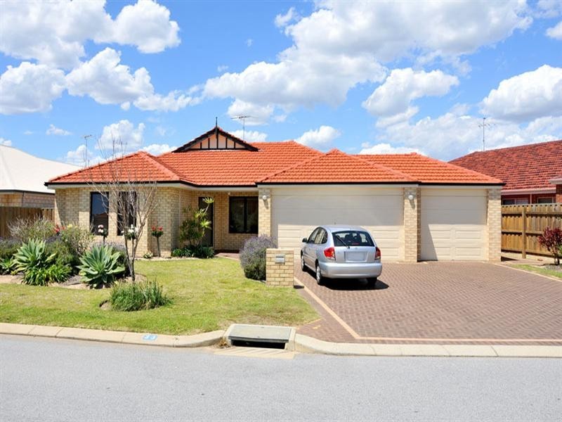 33 Grasshill Grange, Halls Head WA 6210