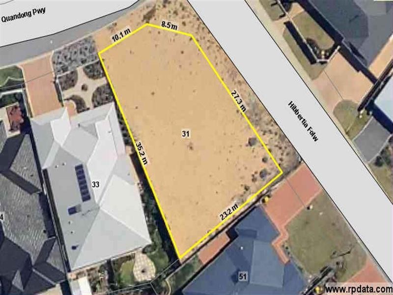 31 Quandong Pkwy, Halls Head WA 6210