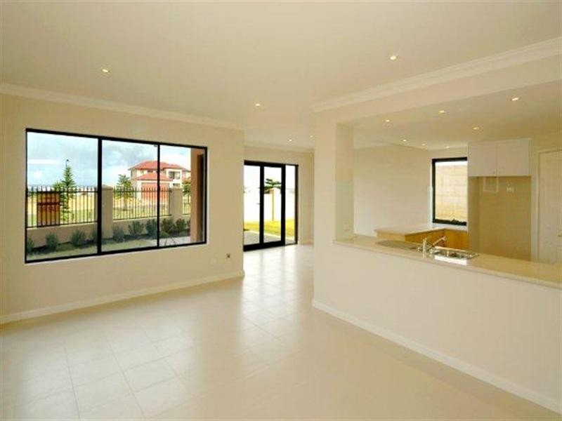 1 Storm Lane, Wannanup WA 6210