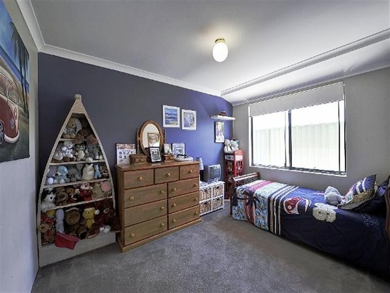 4 GOLDSEEKER Loop, Ravenswood WA 6208