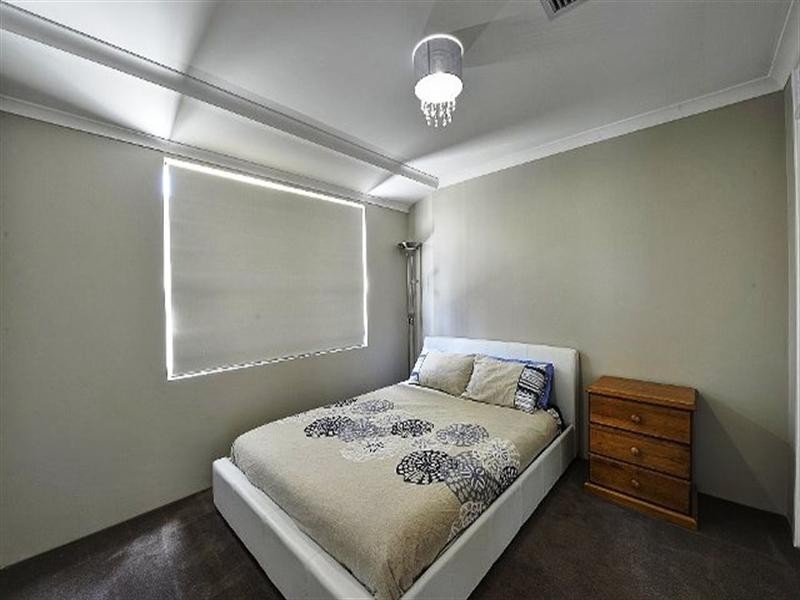 4 GOLDSEEKER Loop, Ravenswood WA 6208