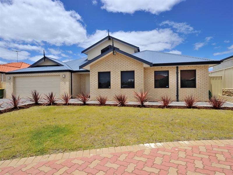 10 Coastal Retreat, Wannanup WA 6210
