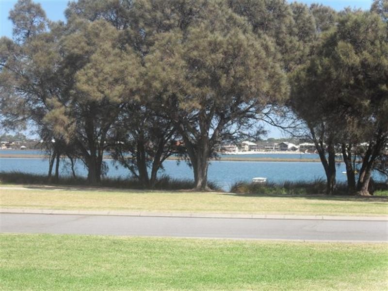 6/14 Soldiers Cove Terrace, Mandurah WA 6210