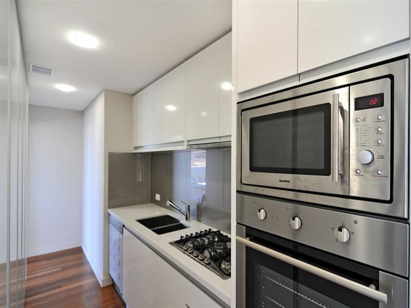 5 Twilight Court, Dudley Park WA 6210