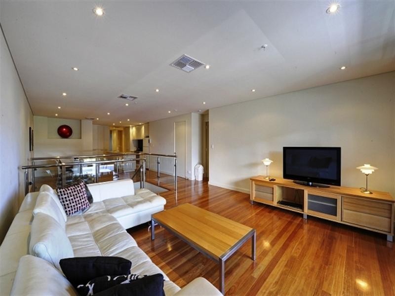 30 TREVISO Mews, Mandurah WA 6210