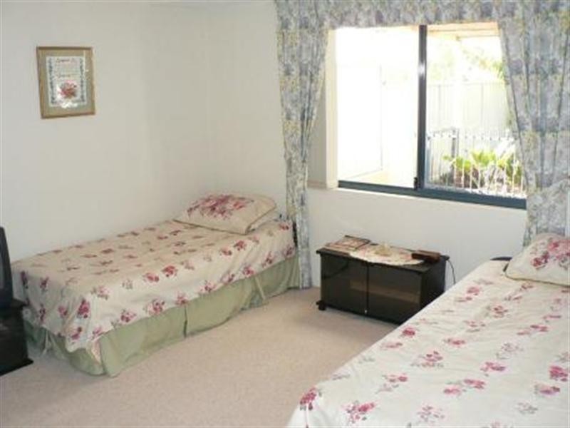 5 Pioneer Court, Bouvard WA 6211