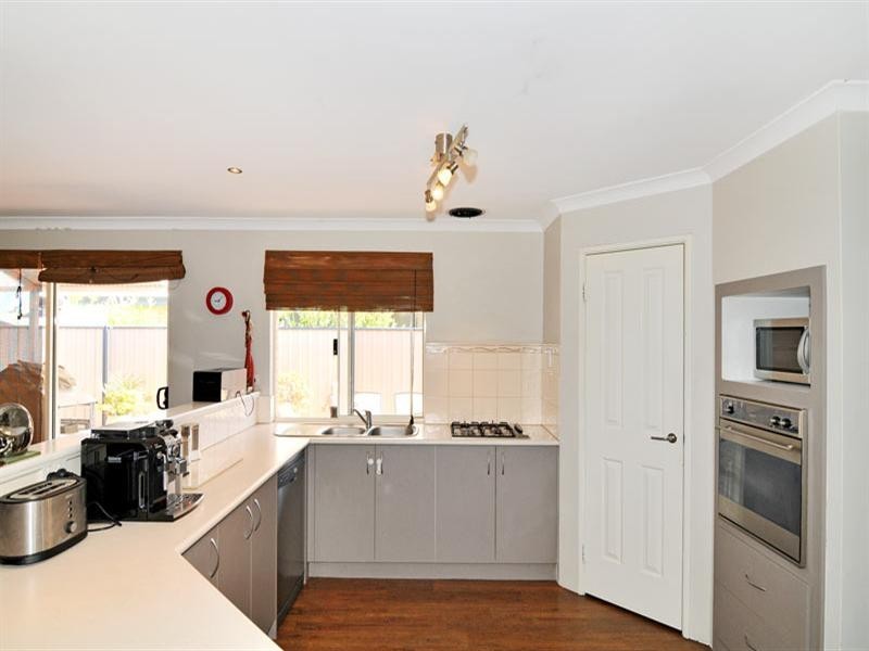 1 Philmont Way, Meadow Springs WA 6210