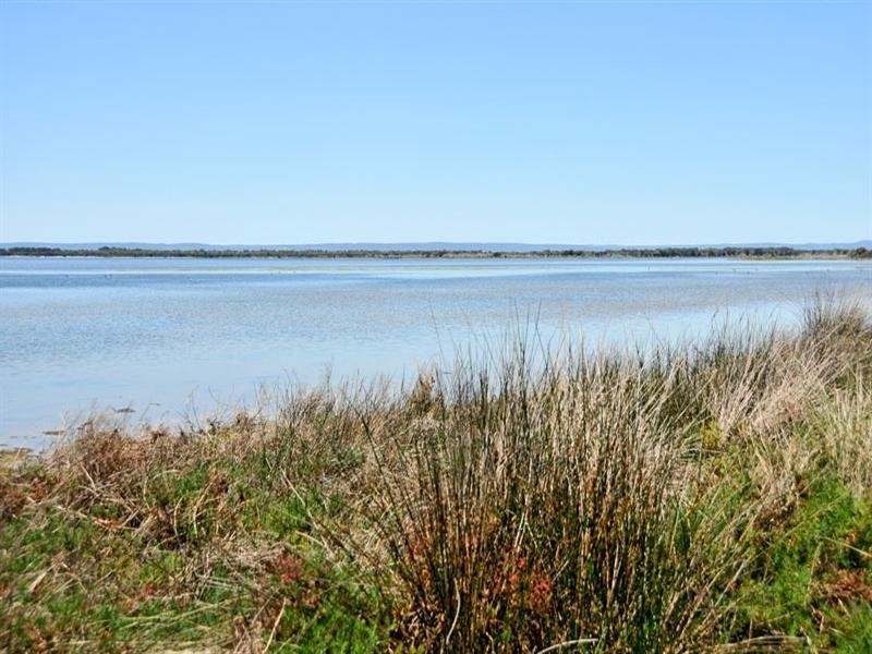 405 Southern Estuary, Herron WA 6211